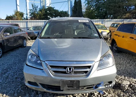 2006 Honda Odyssey Exl from USA, damaged, VIN 5FNRL38616B120795